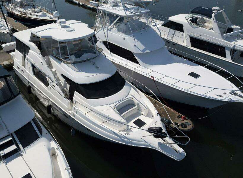 2001 Silverton 453 Motor Yacht