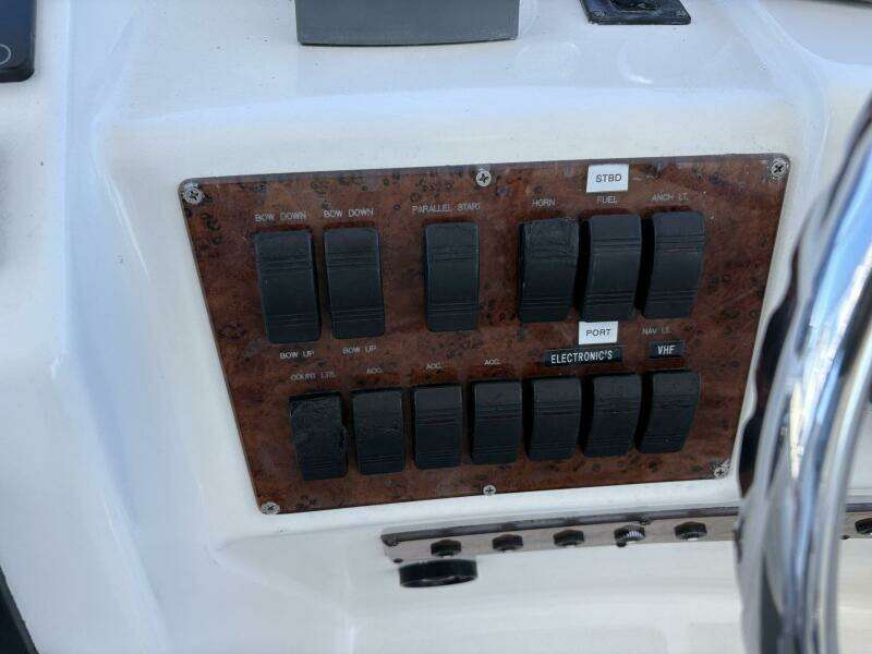 2001 Silverton 453 Motor Yacht