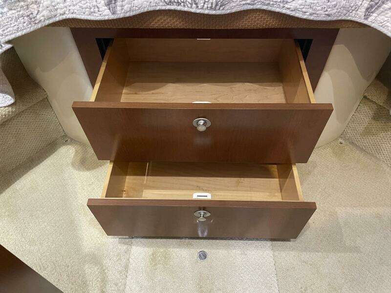 2007 Sea Ray 44 Sedan Bridge