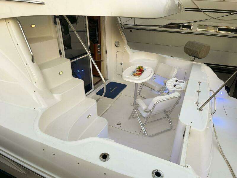 2007 Sea Ray 44 Sedan Bridge