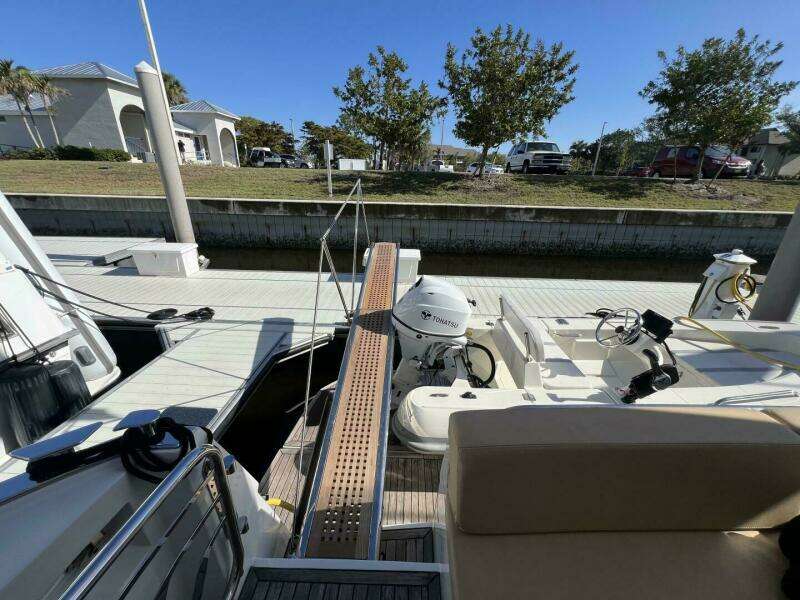 2019 Sundeck Yachts 580 Sport