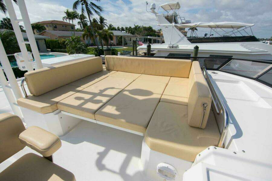 2019 Sundeck Yachts 580 Sport