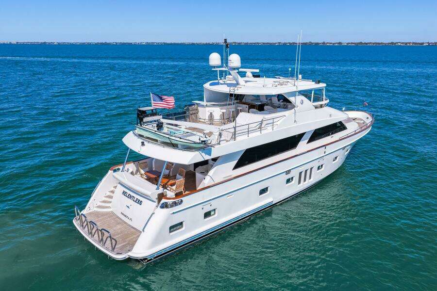 2010 83 Ocean Alexander Motor Yacht 'Relentless'
