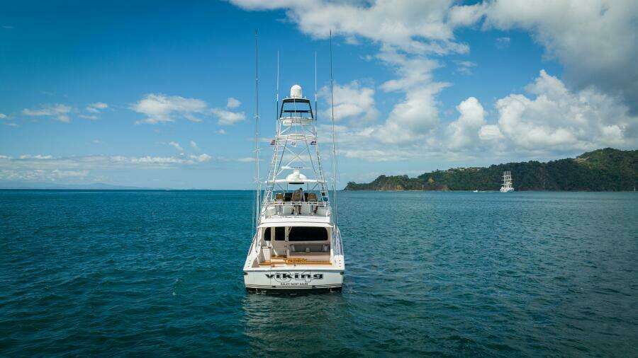 2023 Viking 64 Convertible