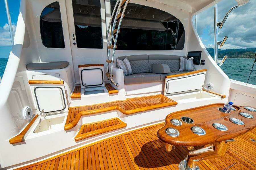 2023 Viking 64 Convertible