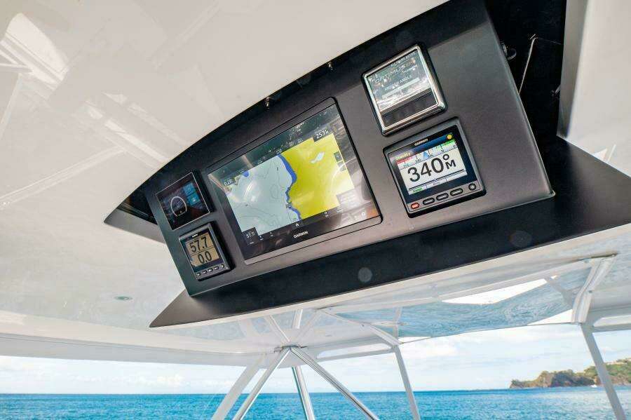 2023 Viking 64 Convertible