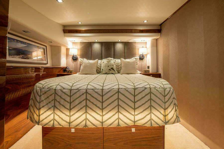 2023 Viking 64 Convertible Master Stateroom