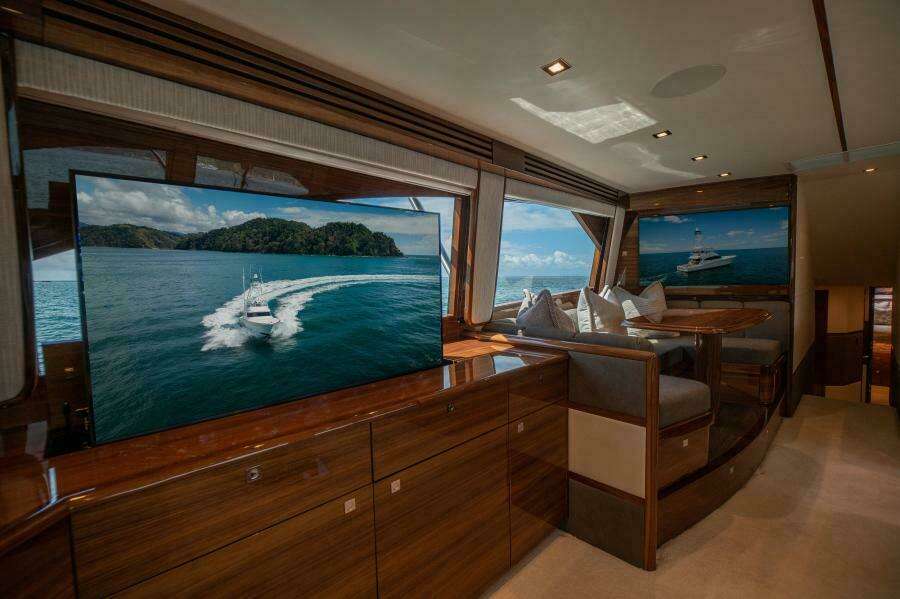 2023 Viking 64 Convertible