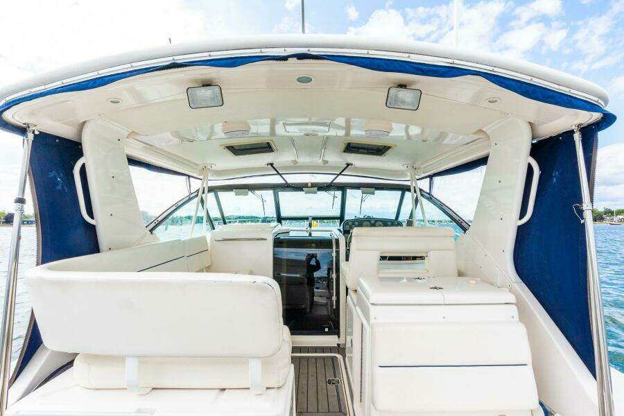 2002 Tiara Yachts 35 Open