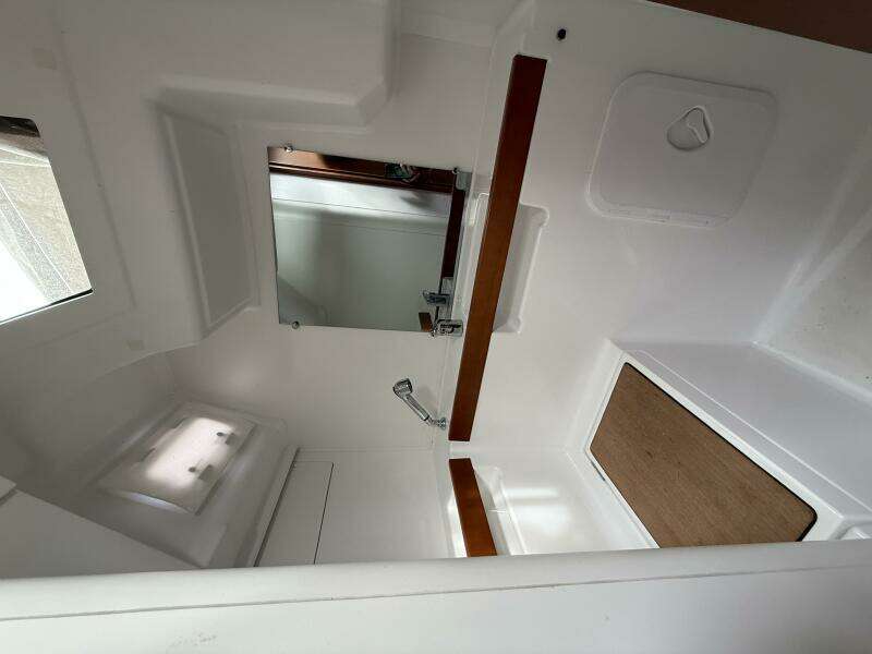 2018 Beneteau Oceanis 35.1 