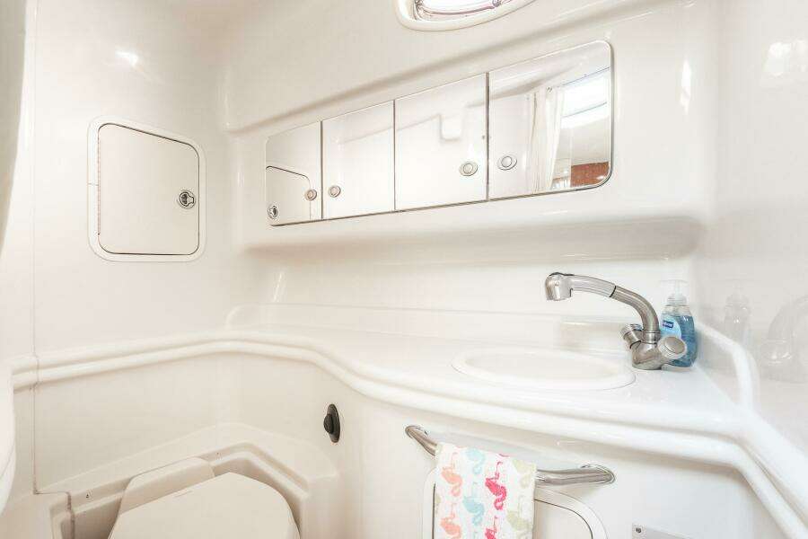 2007 Sea Ray 320 Sundancer