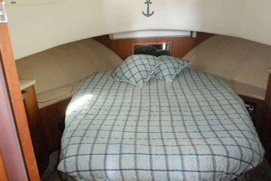 1999 Mainship 350 Trawler