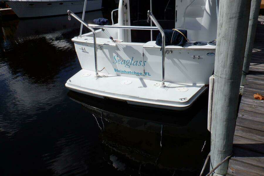 1999 Mainship 350 Trawler