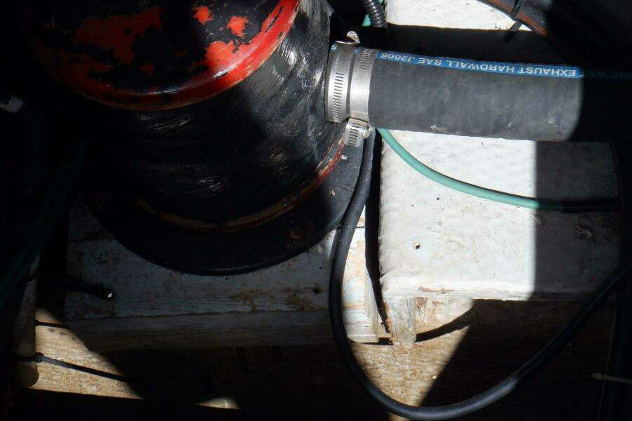 1999 Mainship 350 Trawler