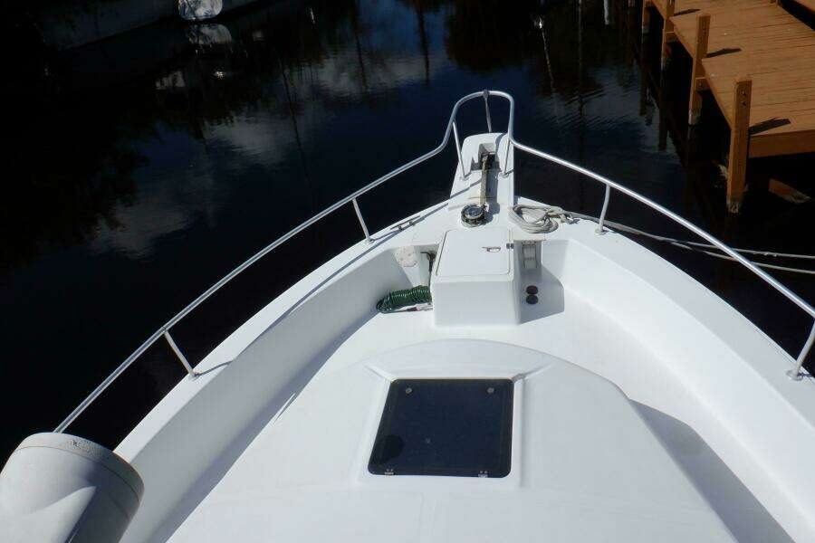 1999 Mainship 350 Trawler