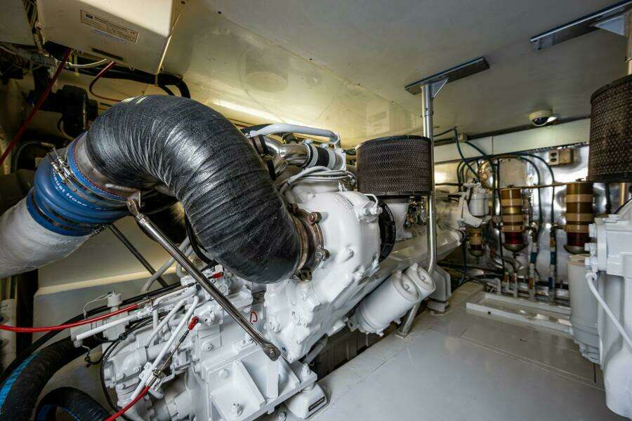 1999 Ocean Yachts Convertible