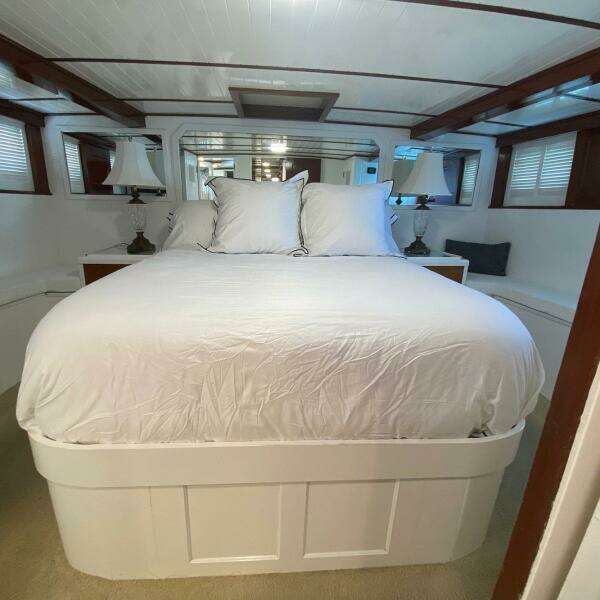 1954 Trumpy 68 Motor Yacht