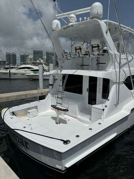 2004 Hatteras 60 Convertible