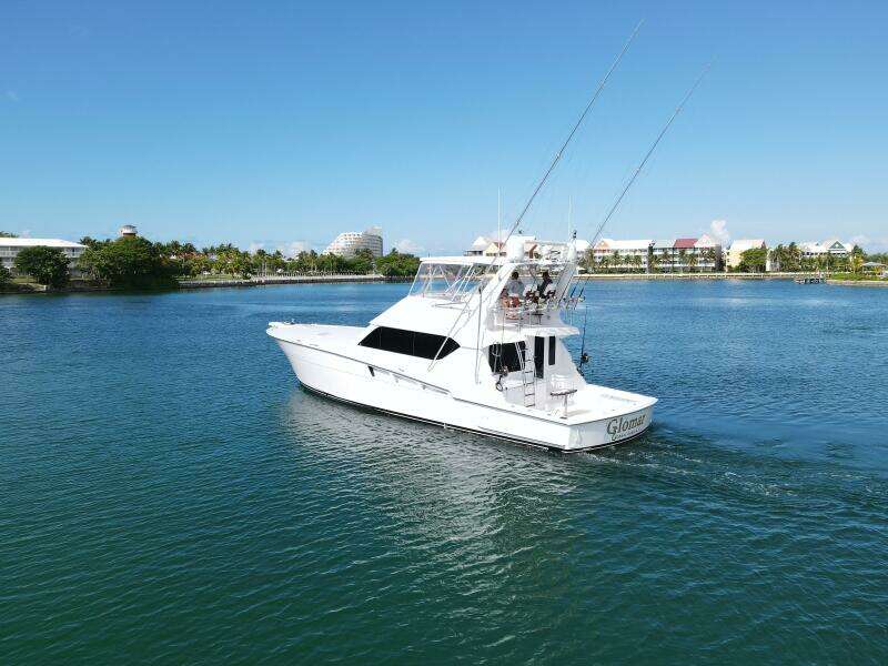 2004 Hatteras 60 Convertible