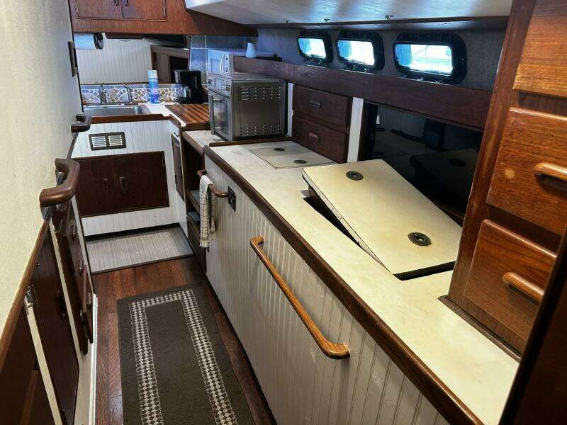 1975 Morgan Out Island 51