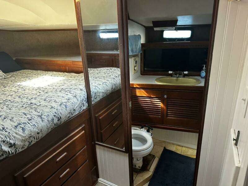 1975 Morgan Out Island 51