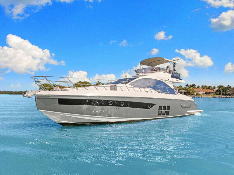 2022 Azimut S6