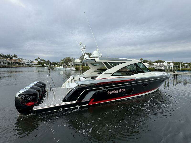 2018 Formula 430 Super Sport Crossover