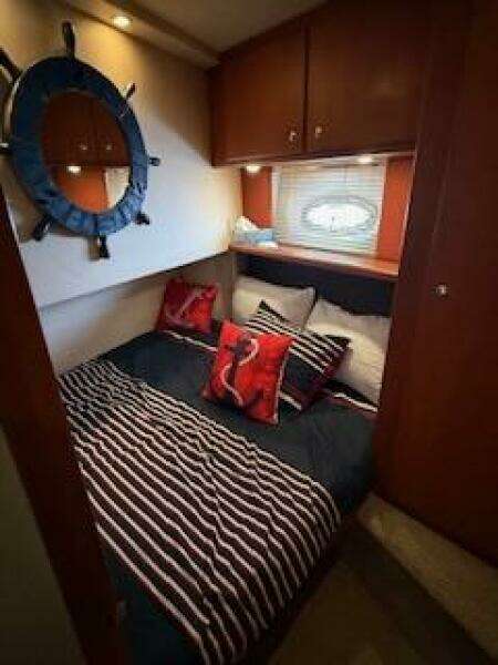 2006 Silverton 42 Convertible