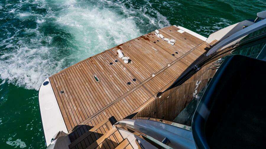 2022 Absolute 64 Navetta