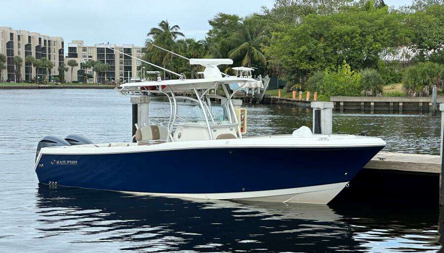 2013 Sailfish 290 CC