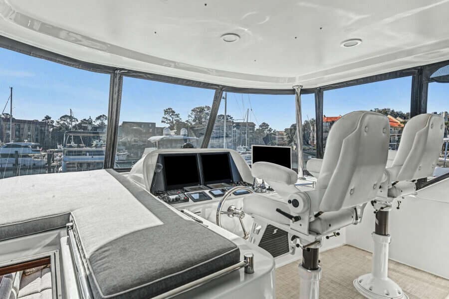 2013 Ocean Alexander 65 PILOTHOUSE