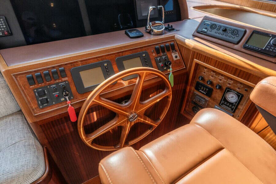 2013 Ocean Alexander 65 PILOTHOUSE