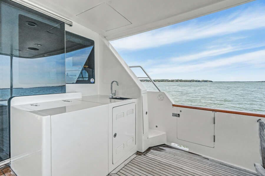 2013 Ocean Alexander 65 PILOTHOUSE