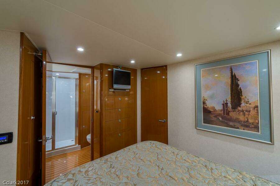 2007 Post 53 Convertible