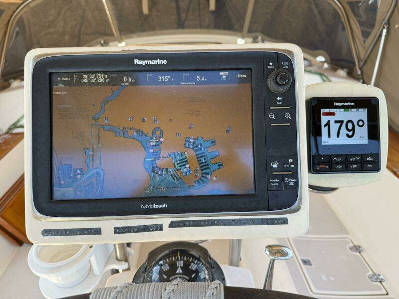 1999 Island Packet 380