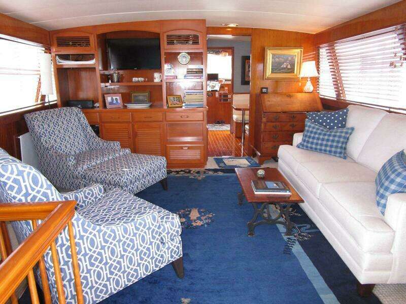 Salon Looking Forward  