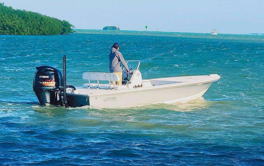 2021 Hewes Redfisher 21