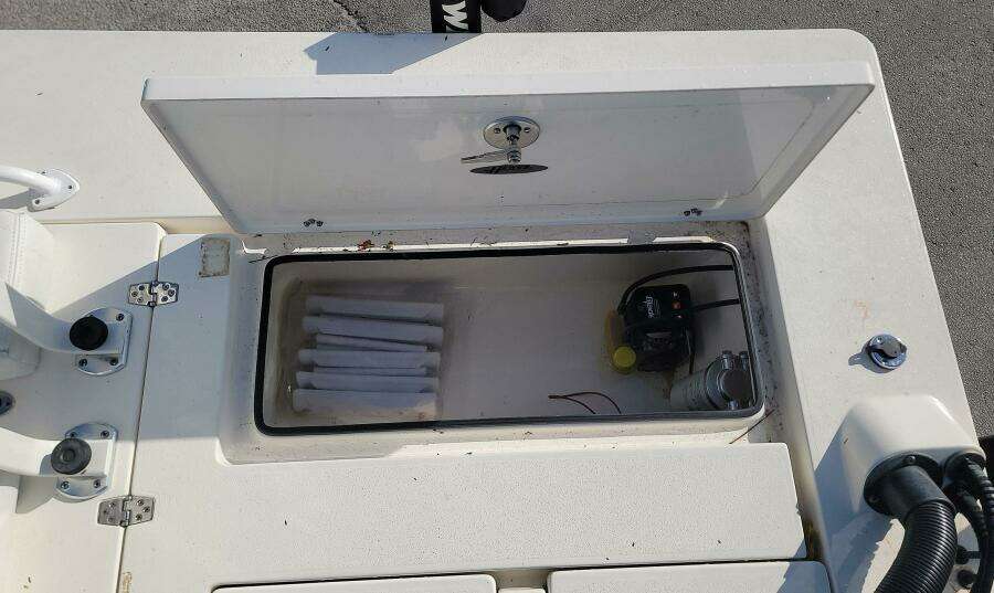 2021 Hewes Redfisher 21