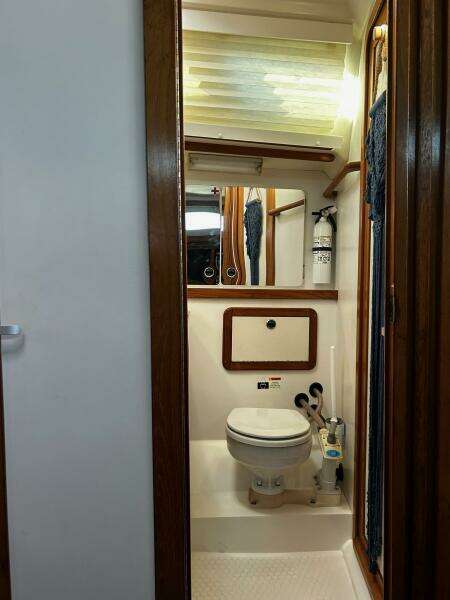 1999 Catalina 42 MKII