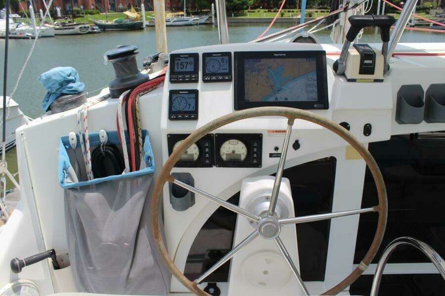 2010 Lagoon 380