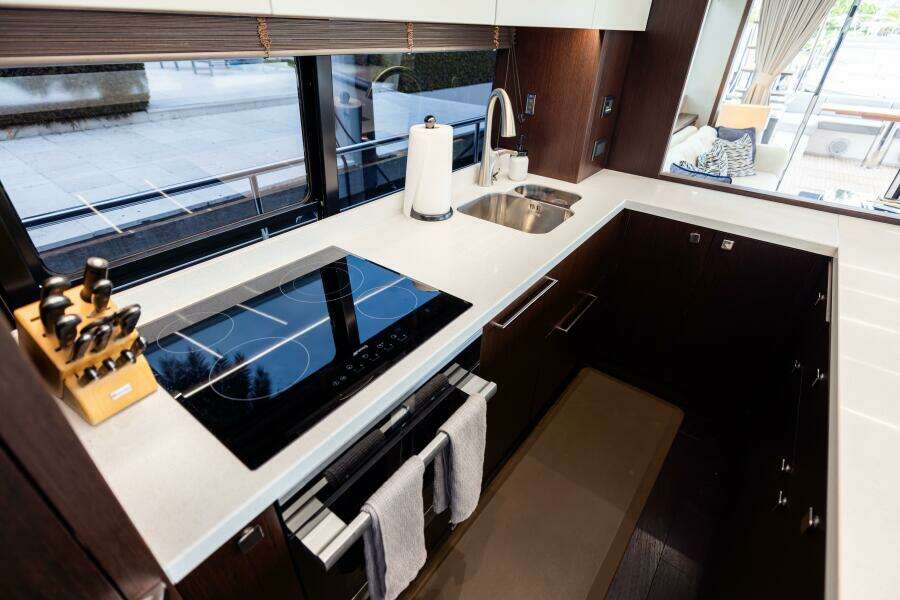 Sunseeker 76 - Journey