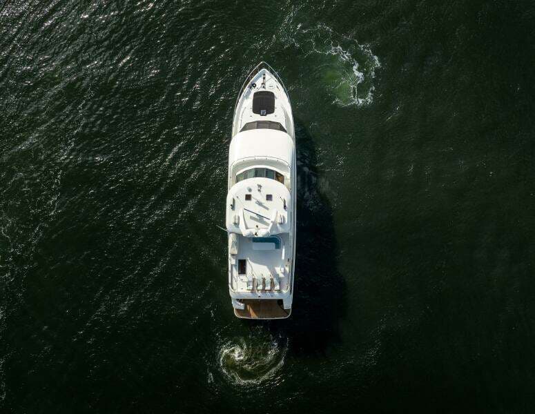 2005 Ocean Alexander 