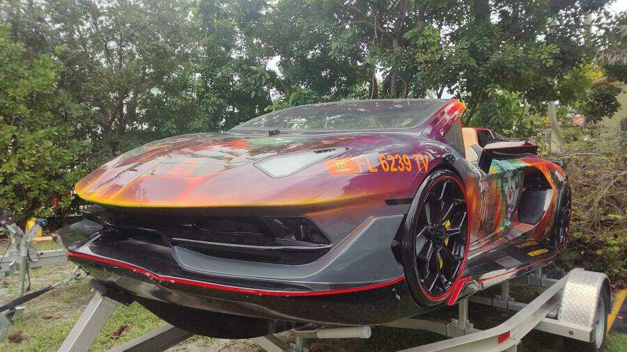 2024 Watersports Car L Series