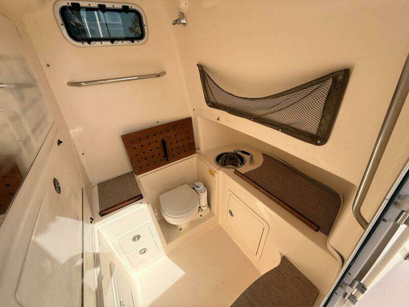 2013 Grady-White Canyon 306