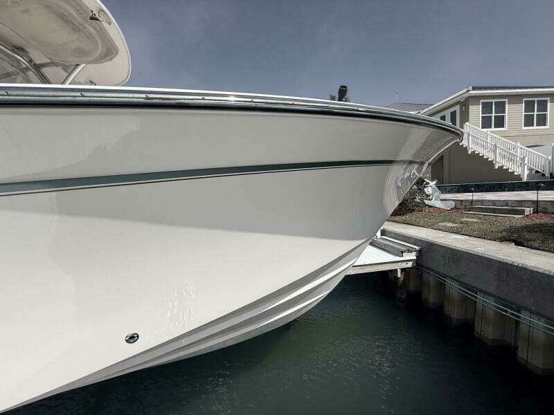 2013 Grady-White Canyon 306