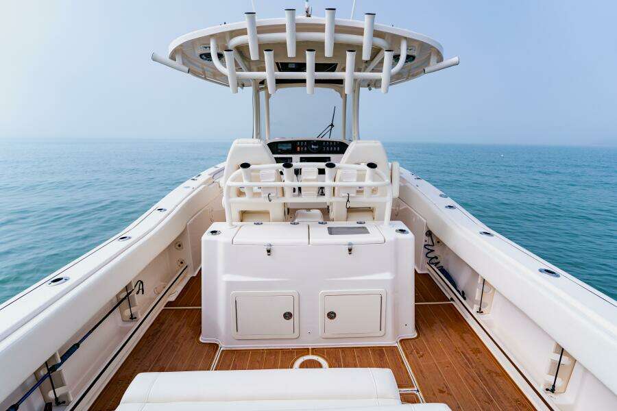 2021 Grady-White 306 Canyon