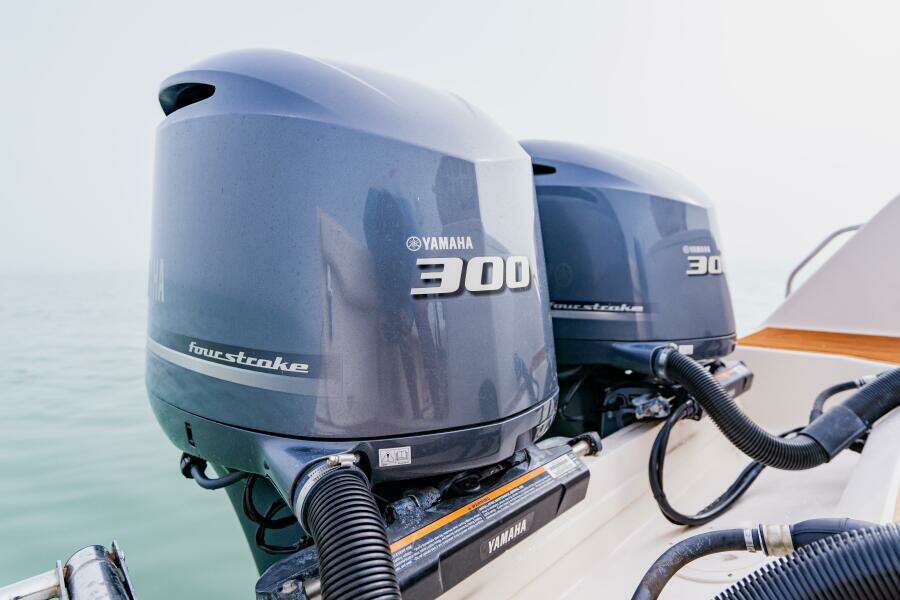 2021 Grady-White 306 Canyon