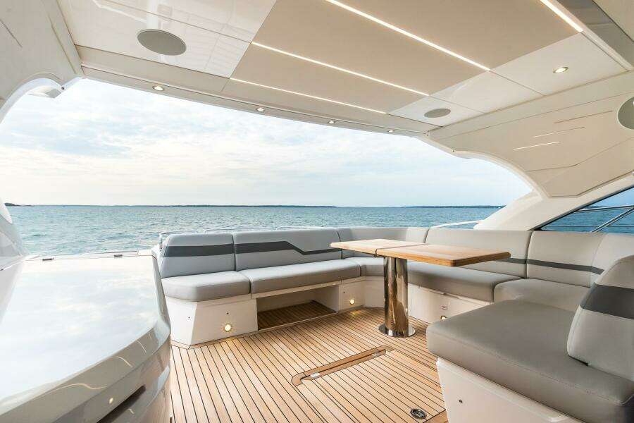 2021 Sunseeker Predator 60 EVO