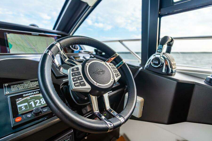 2021 Sunseeker Predator 60 EVO
