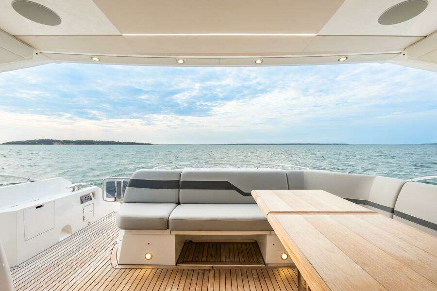 2021 Sunseeker Predator 60 EVO